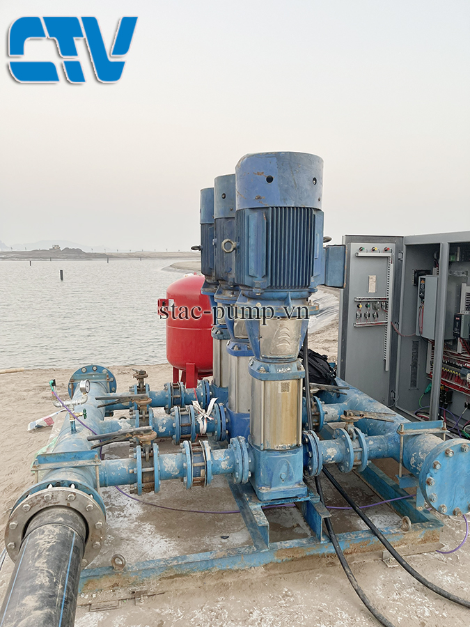 Lắp đặt hệ thống máy bơm tăng áp công nghiệp 37 Kw cấp nước cho hệ thống nước tưới cỏ